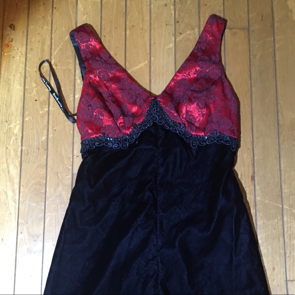 Velvet black and red dress